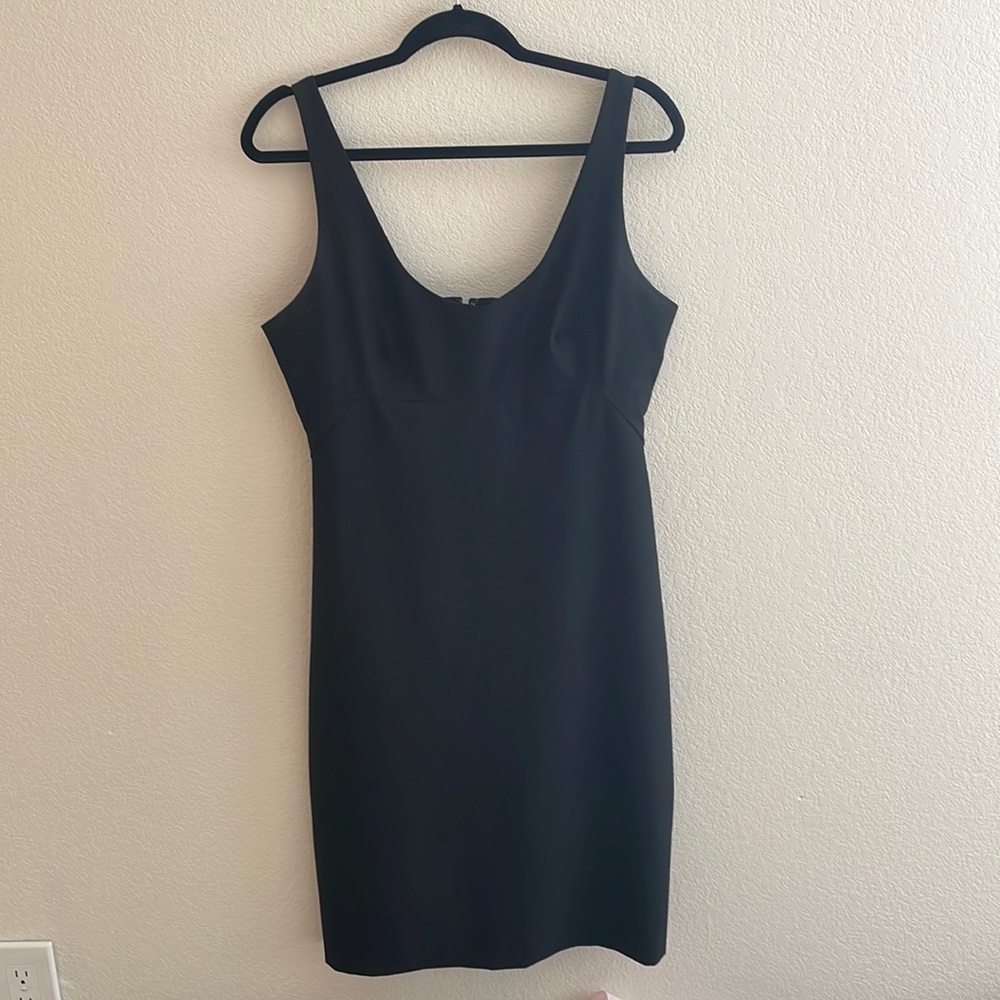Bcbg maxazria little black dress